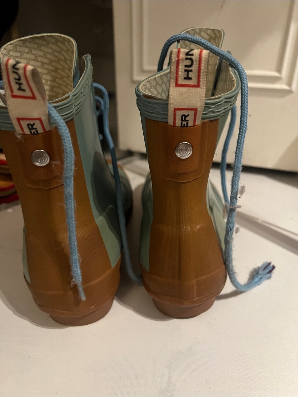 Hunter Two-Tone Lace-Up Rain Boots in Seafoam Green and Brown - Picture 4 of 6